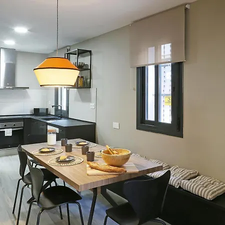 Fridays Flats Onix House Holiday home L'Hospitalet de Llobregat