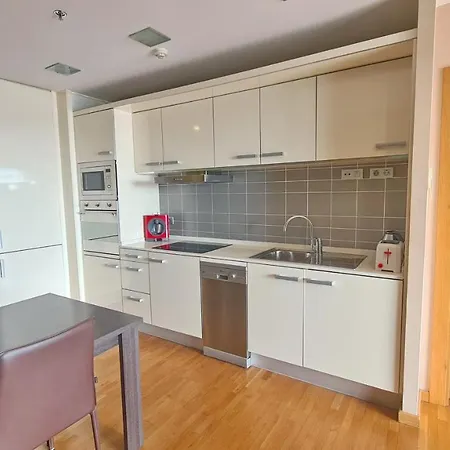 Fira Gran Via - Barcelona4seasons Apartment *