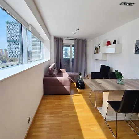 Apartment Fira Gran Via - Barcelona4seasons *