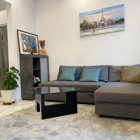 Camp Nou Nueva Casa Homestay
