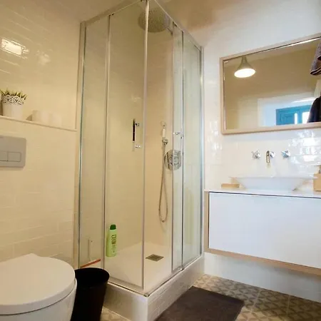 Lovely Flat Fira Mwc Apartment *