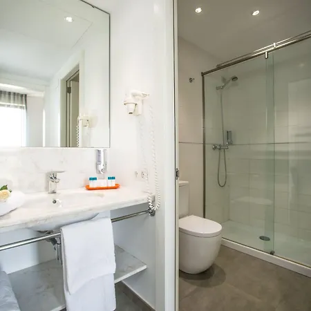 Ona Living Barcelona Aparthotel 4*