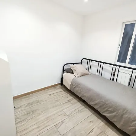 Apartment Colors Fira Gran Via *