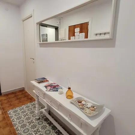 Apartment B O D Collblanc *