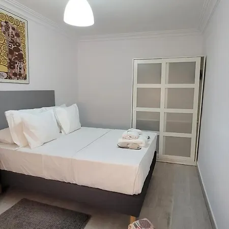 Apartment B O D Collblanc *