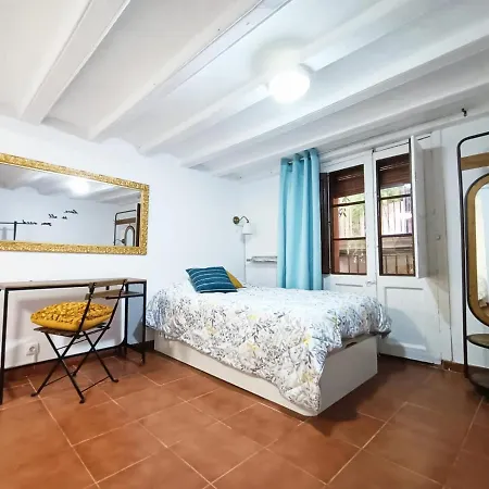 Apartment Colors Fira Gran Via *
