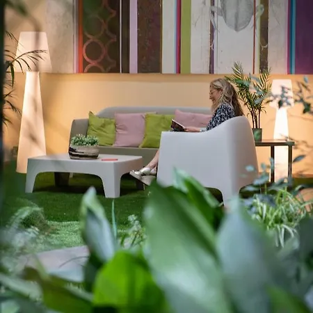 Aura Park Fira Bcn Apartment