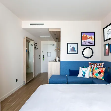 Hampton By Hilton Barcelona Fira Gran Via Hotel