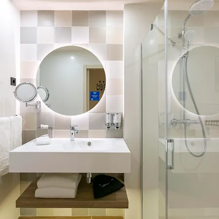 Hampton By Hilton Barcelona Fira Gran Via