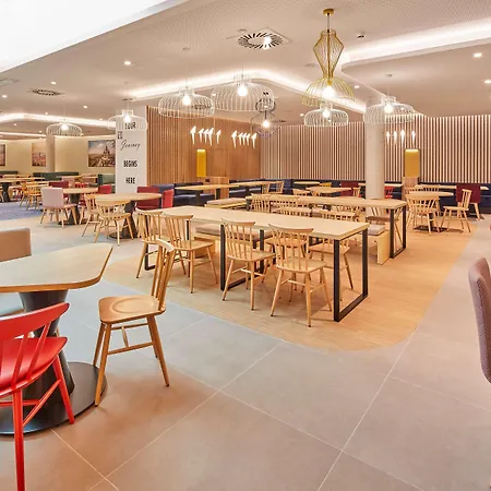 Hampton By Hilton Barcelona Fira Gran Via 3* L'Hospitalet de Llobregat