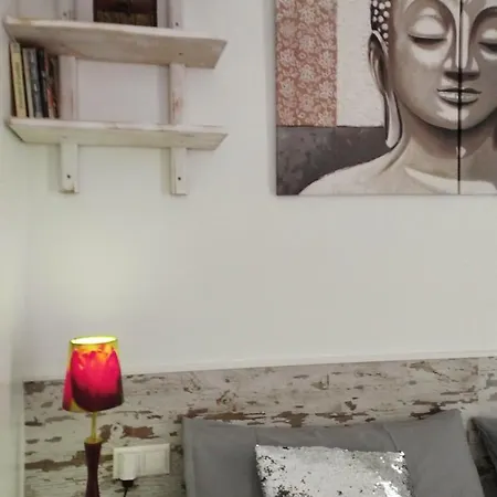 Apartment Fira Bcn Camp Nou *