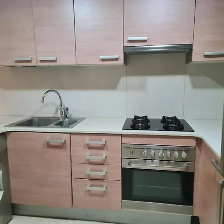 Bcn Aparts B25 * L'Hospitalet de Llobregat