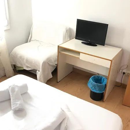 New! For 3 People Near Fira Gran Via * L'Hospitalet de Llobregat