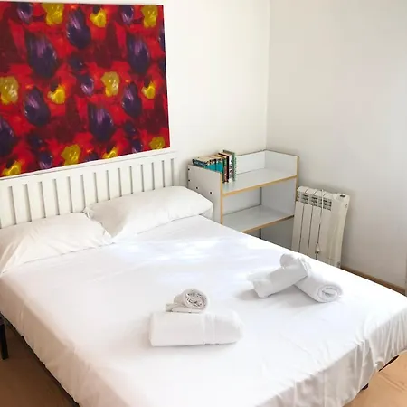 Apartamento New! For 3 People Near Fira Gran Via