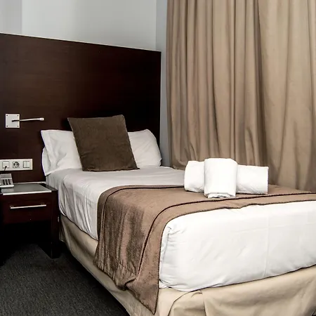Hotel Madanis Liceo L'Hospitalet de Llobregat