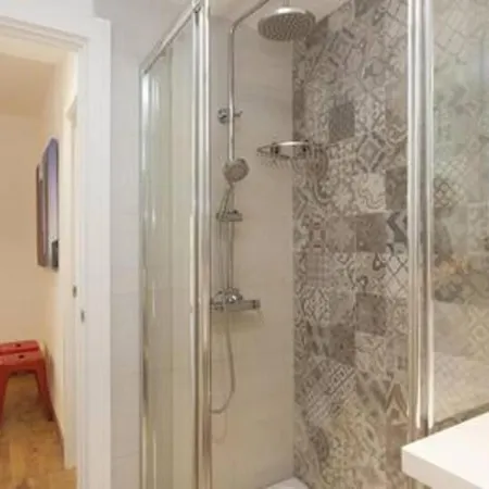Designer Near Fira Balcony 5ppwifismart Tv By Myrentalhost Apartment L'Hospitalet de Llobregat