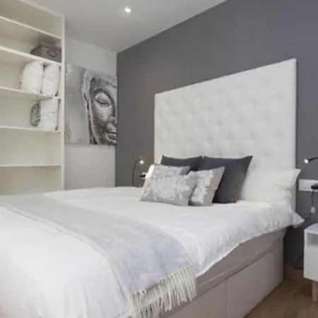 Designer Near Fira Balcony 5ppwifismart Tv By Myrentalhost Apartment *