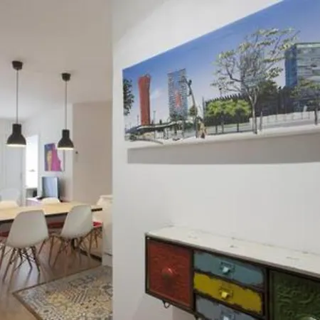 Apartment Designer Near Fira Balcony 5ppwifismart Tv By Myrentalhost L'Hospitalet de Llobregat