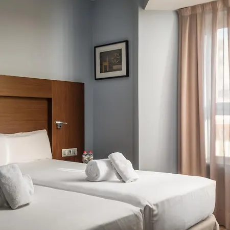 Hotel Madanis Liceo 3*