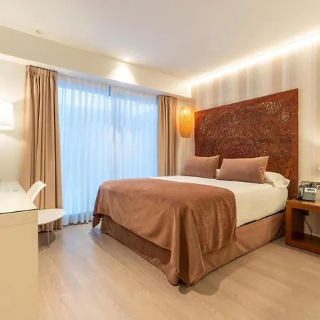 Serennia Fira Gran Via Exclusive