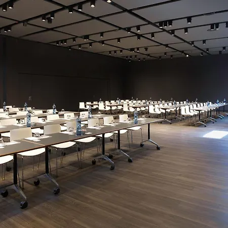 Hotel Renaissance Barcelona Fira