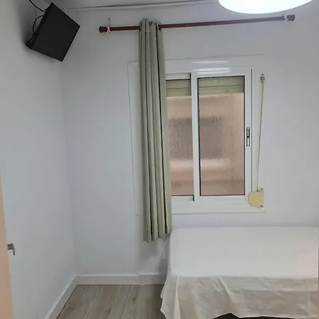Alojamiento Buxeres * L'Hospitalet de Llobregat