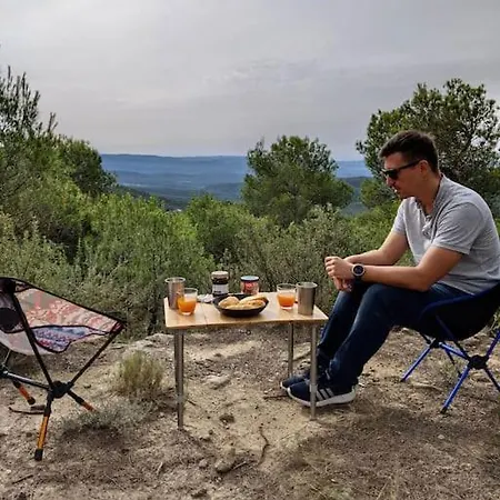 Apartment Lada Niva Camperized - Available In Barcelona