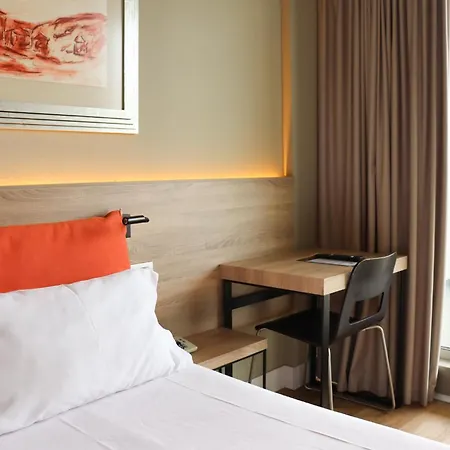 Hotel Eurohotel Barcelona Granvia Fira 4*