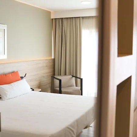 Hotel Eurohotel Barcelona Granvia Fira 4*