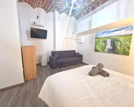 Casa Batito * L'Hospitalet de Llobregat