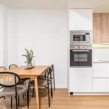 Apartamento Limehome Barcelona Placa Pirineus *