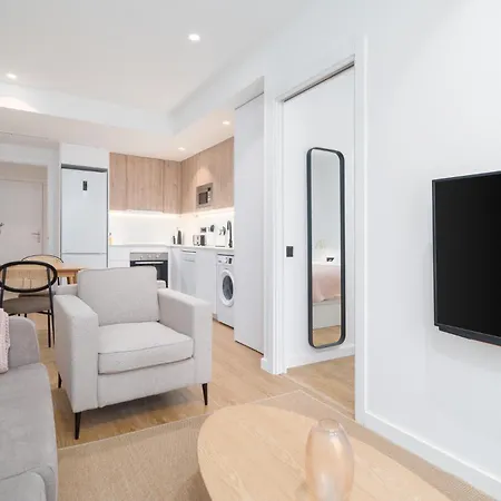 Apartamento Limehome Barcelona Placa Pirineus *