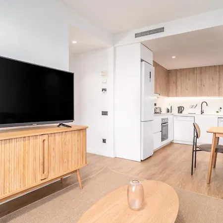 Apartamento Limehome Barcelona Placa Pirineus *