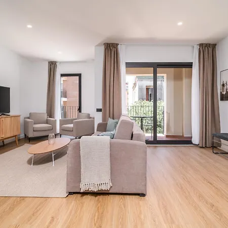 Limehome Barcelona Placa Pirineus L'Hospitalet de Llobregat
