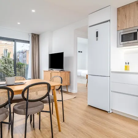 Limehome Barcelona Placa Pirineus Apartamento L'Hospitalet de Llobregat
