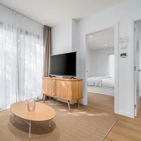 Apartamento Limehome Barcelona Placa Pirineus *