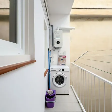 Novus Homes Barcelona Collblanc Apartment *