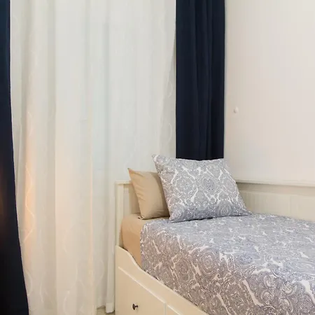 Novus Homes Barcelona Collblanc Apartment