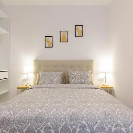 Novus Homes Barcelona Collblanc * L'Hospitalet de Llobregat
