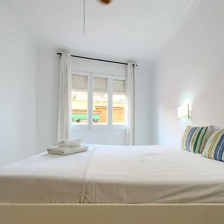 Bed&bcn Mas Apartment
