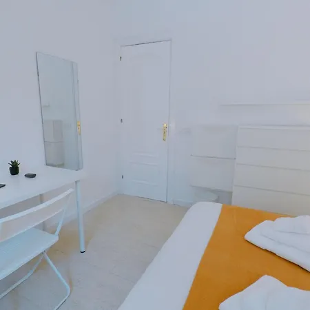 Karlabcnhome Apartment *