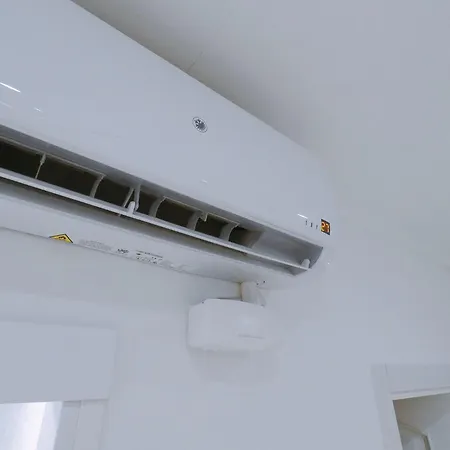 Karlabcnhome Apartment L'Hospitalet de Llobregat