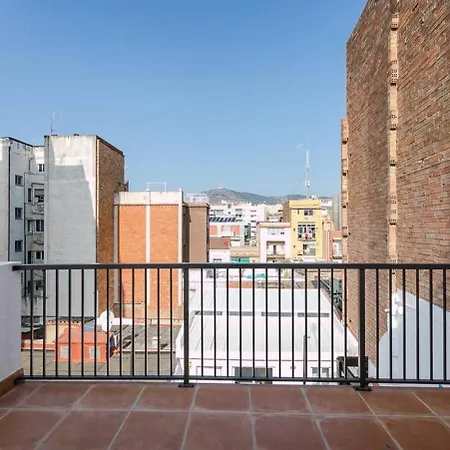 Amazing Attic With Terrace Apartamento L'Hospitalet de Llobregat