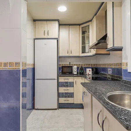 Apartamento 2-bedroom Just 1 Minute From The Metro *