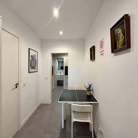 Camp Nou Nueva Casa 91 * L'Hospitalet de Llobregat