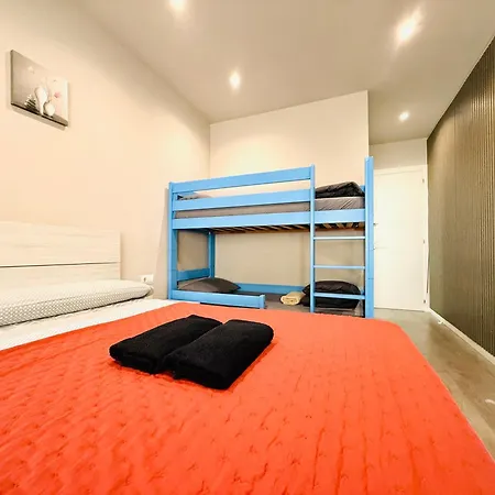 Camp Nou Nueva Casa Homestay