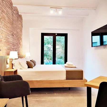Aparthotel Ariqus Fira