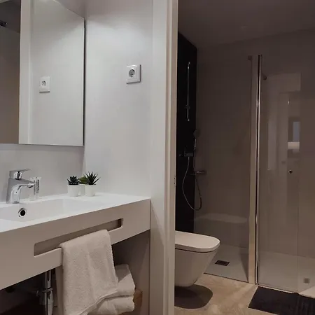 Ariqus Fira Aparthotel
