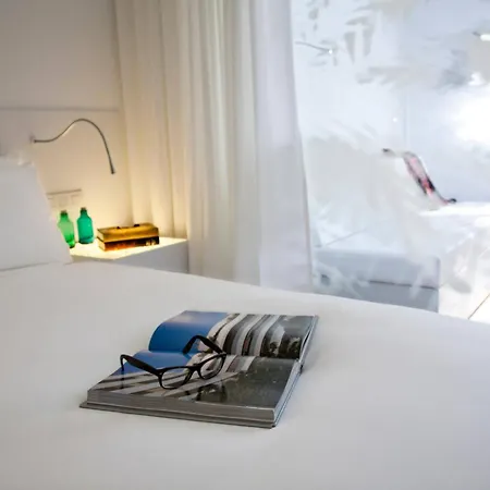 Hotel Renaissance Barcelona Fira 4*