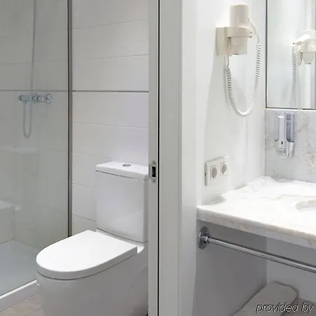 Ona Living Barcelona 4* L'Hospitalet de Llobregat
